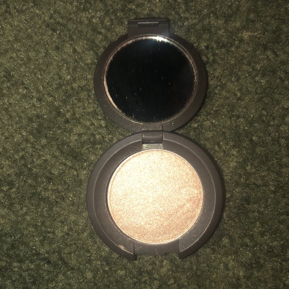 Becca Highlighter - Picture 2 of 2